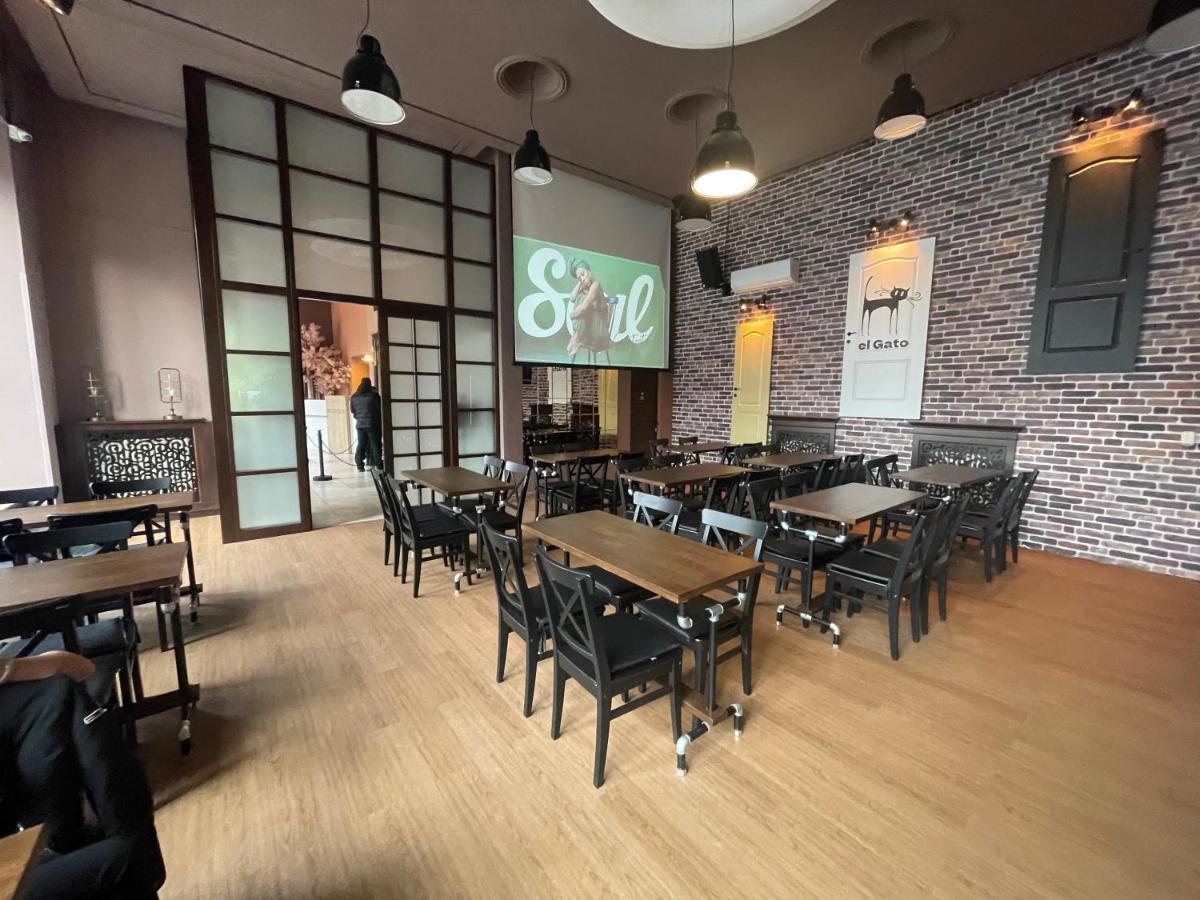 Hotel Continental City Center Ιάσιο Εξωτερικό φωτογραφία