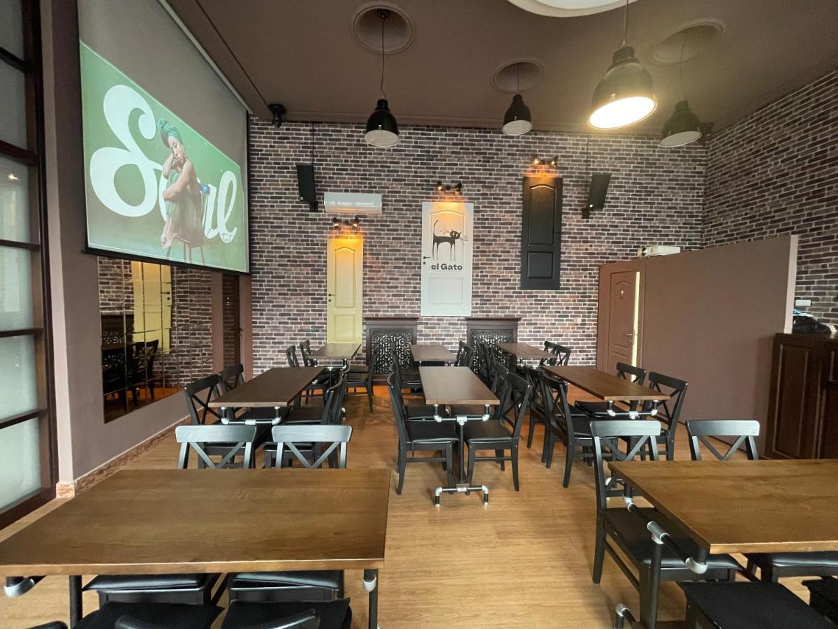 Hotel Continental City Center Ιάσιο Εξωτερικό φωτογραφία