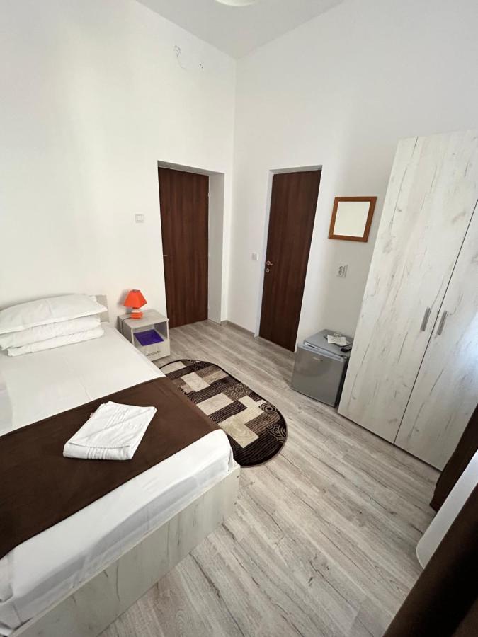 Hotel Continental City Center Ιάσιο Εξωτερικό φωτογραφία