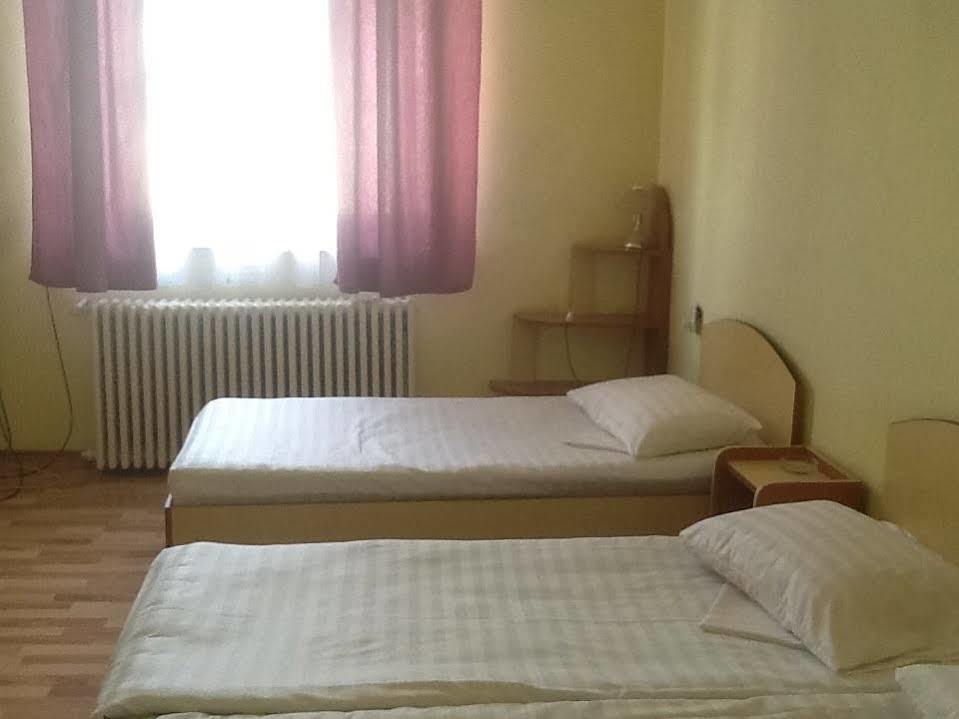 Hotel Continental City Center Ιάσιο Εξωτερικό φωτογραφία